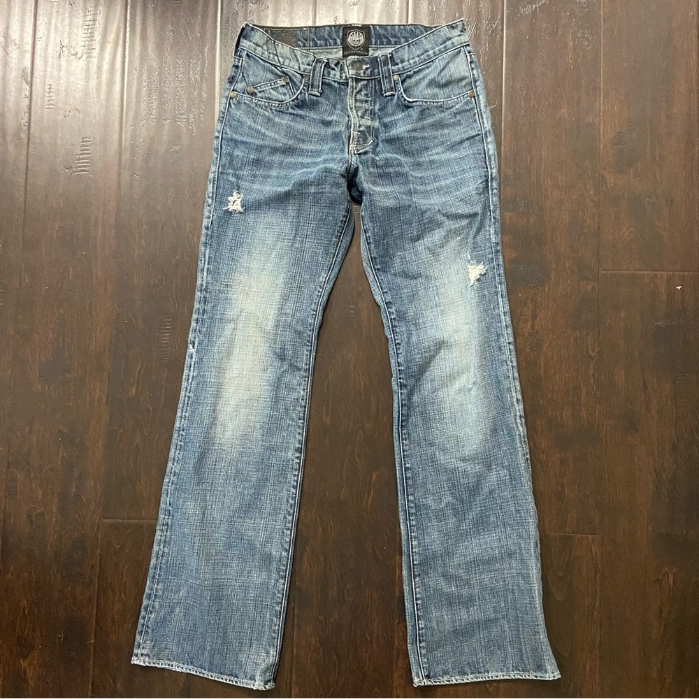 Men’s Rock and Republic Distressed Jeans